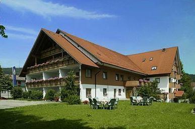 Landgasthof Zum Schwarzen Grat Isny im Allgäu Eksteriør billede