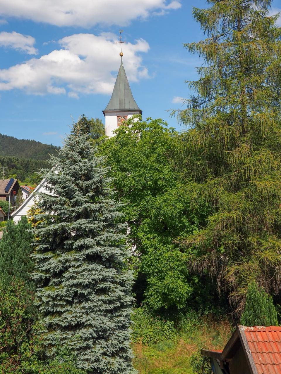 Landgasthof Zum Schwarzen Grat Isny im Allgäu Eksteriør billede